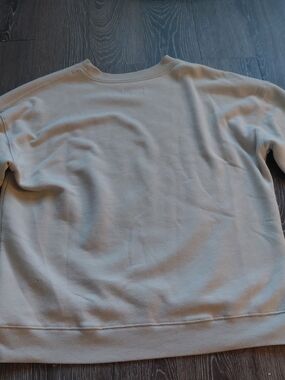 Women's Crewneck Sweater in Light Beige - Classic Casual Pullover